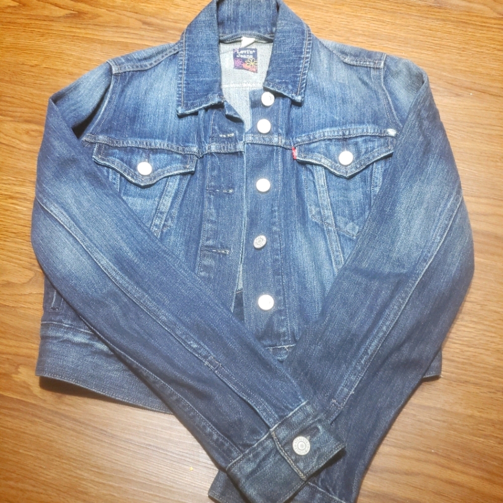 Juniors XS Levi's Denim Jacket